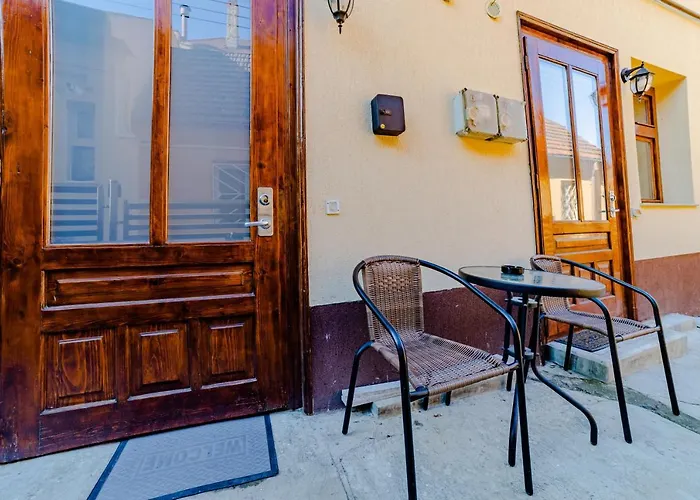 Old Lux Appartement Braşov