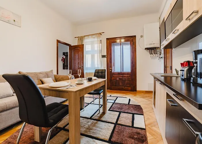 Apartman Old Lux Brassó